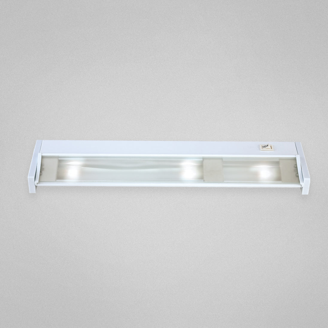 Eurofase - UC-3AG9-02X - Three Light Undercabinet - Under Cabinet - White